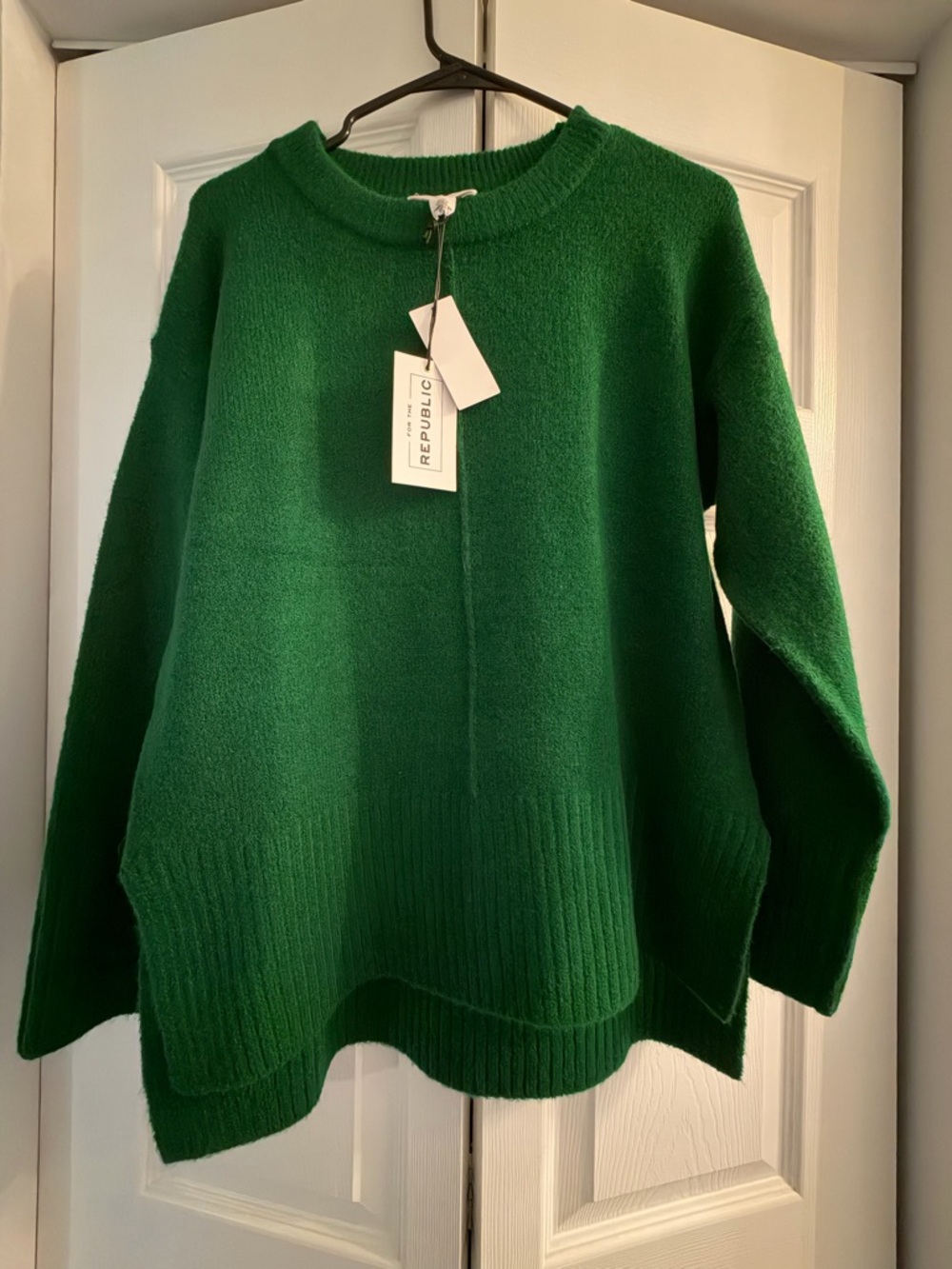 For The Republic Emerald Green Crewneck Sweater NWT